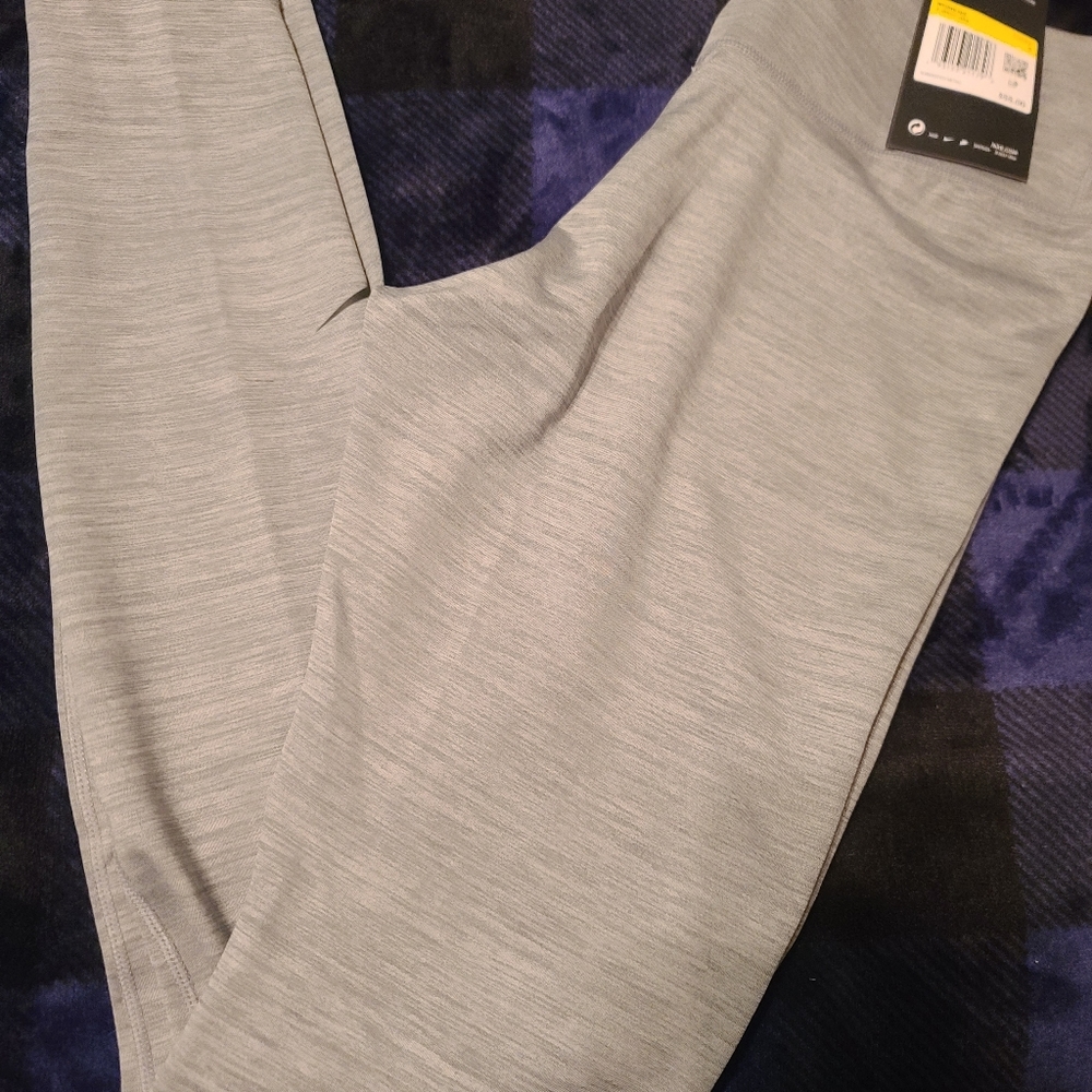 Nike women's leggings